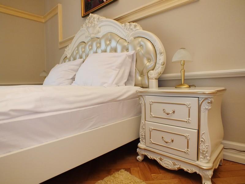 Dom Pracy Tworczej Hotel Goluchow Ngoại thất bức ảnh
